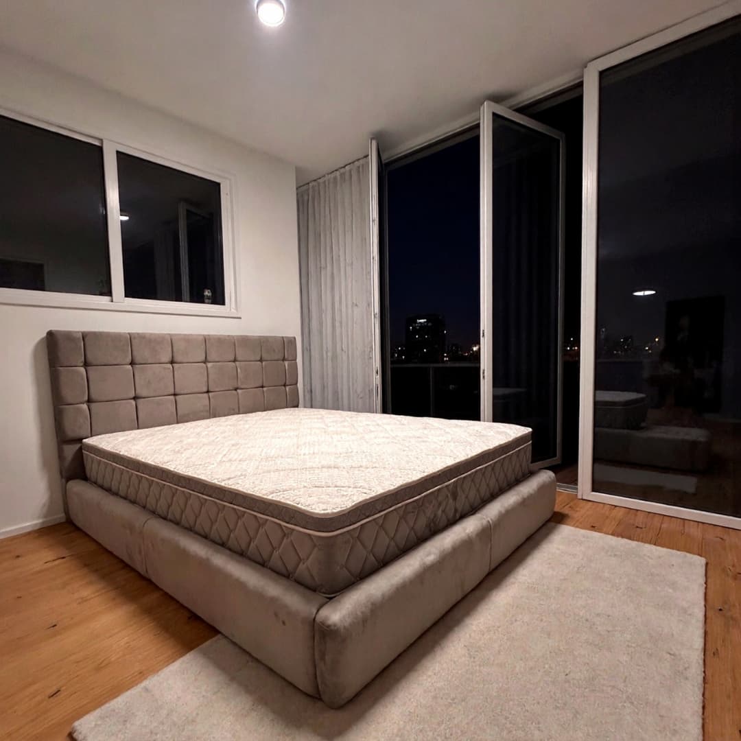 Schlafzimmer aufgebaut